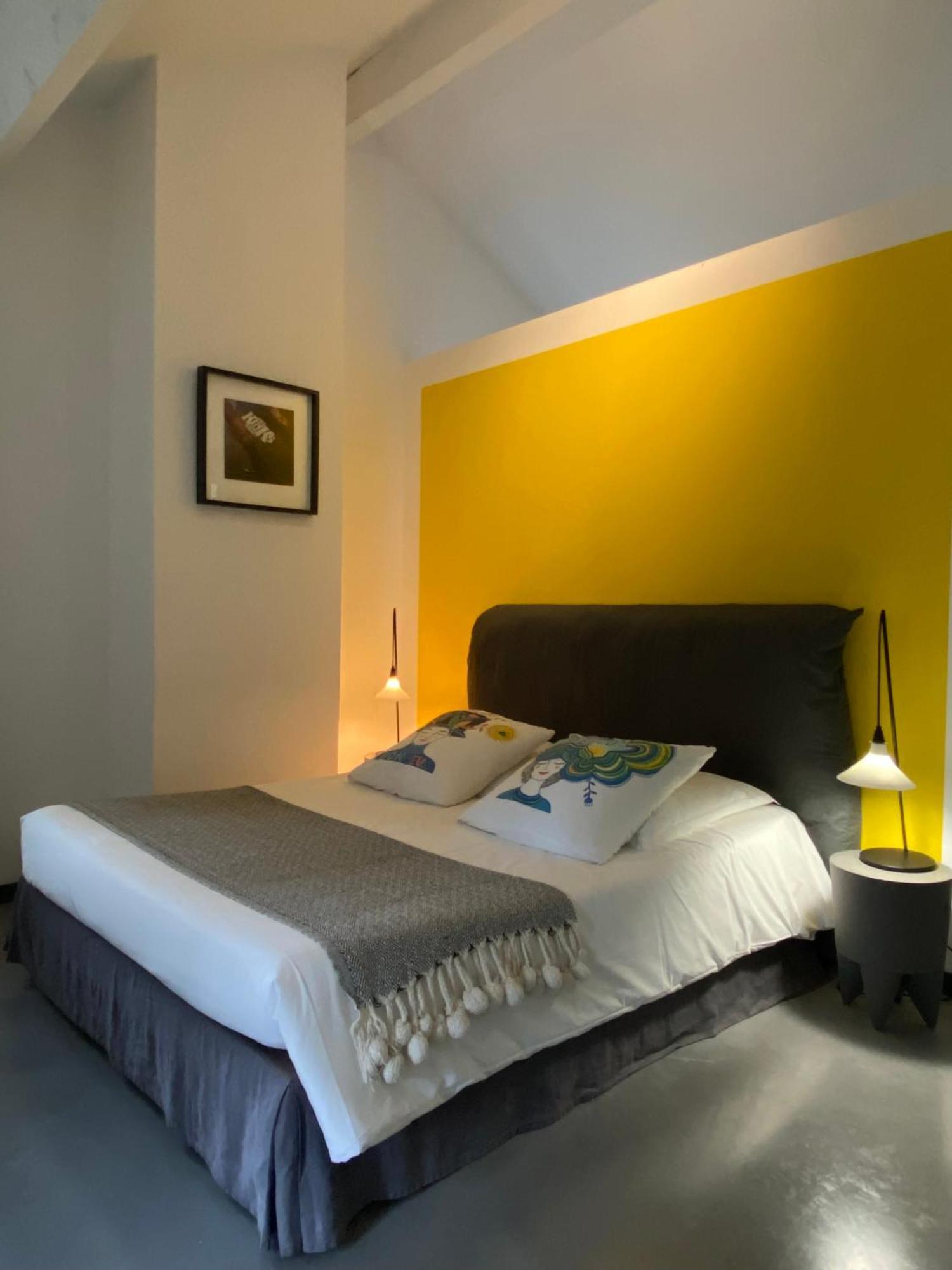 Les Esplanes Bed & Breakfast La Garde Adhemar Exterior photo