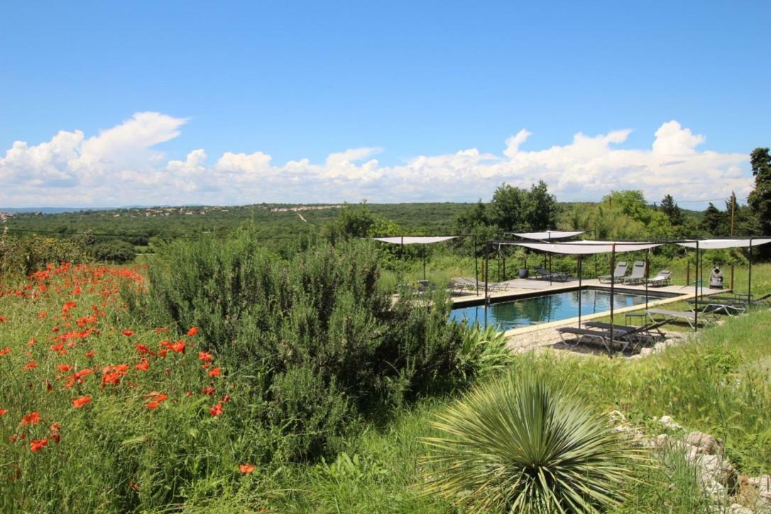 Les Esplanes Bed & Breakfast La Garde Adhemar Exterior photo
